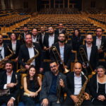 foto de integrantes da são paulo big band